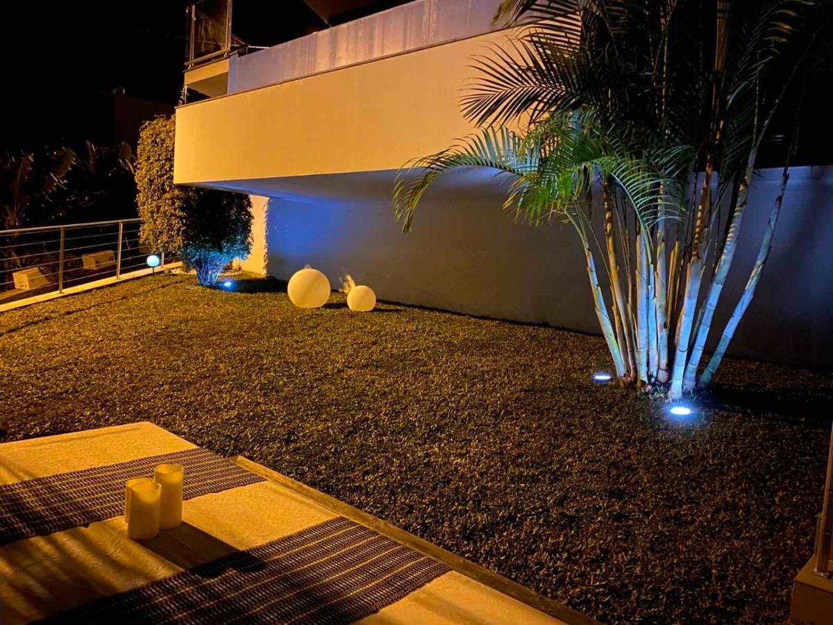 Villa Vista Azul à Arco da Calheta  Extérieur photo