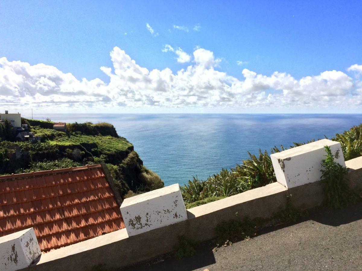 Villa Vista Azul à Arco da Calheta  Extérieur photo