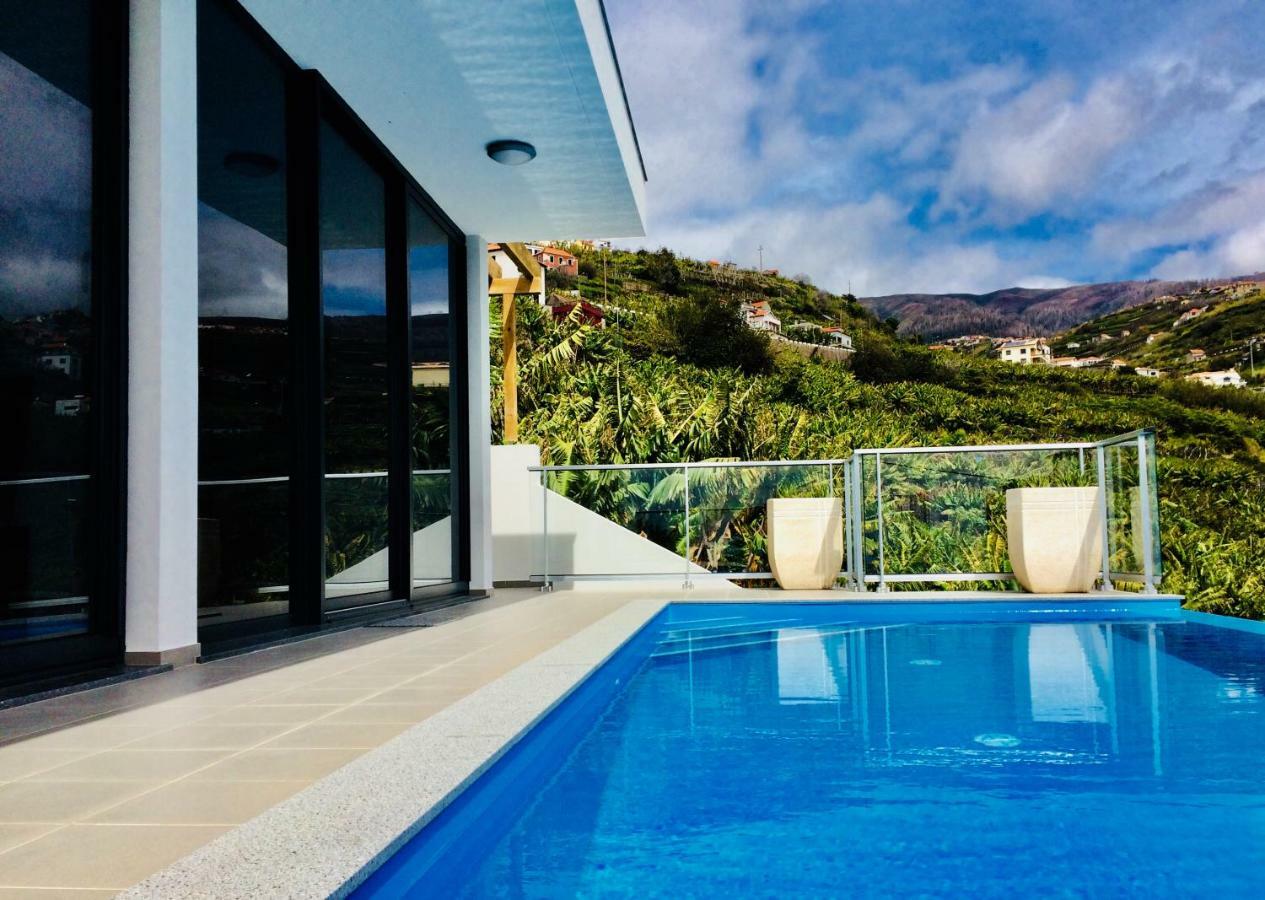Villa Vista Azul à Arco da Calheta  Extérieur photo